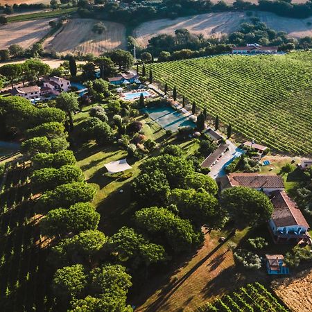 Villa Acquaviva Wine Resort مونتيميرانو المظهر الخارجي الصورة