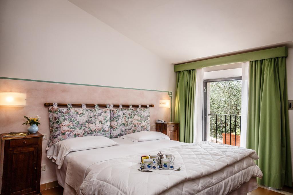 Villa Acquaviva Wine Resort مونتيميرانو المظهر الخارجي الصورة