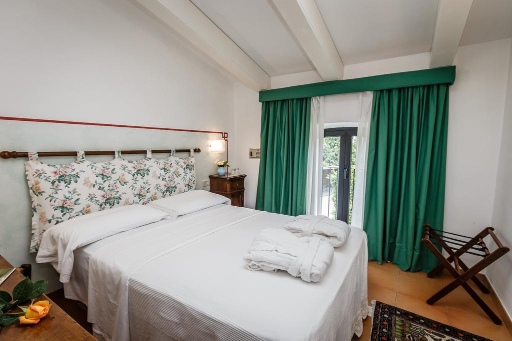 Villa Acquaviva Wine Resort مونتيميرانو المظهر الخارجي الصورة