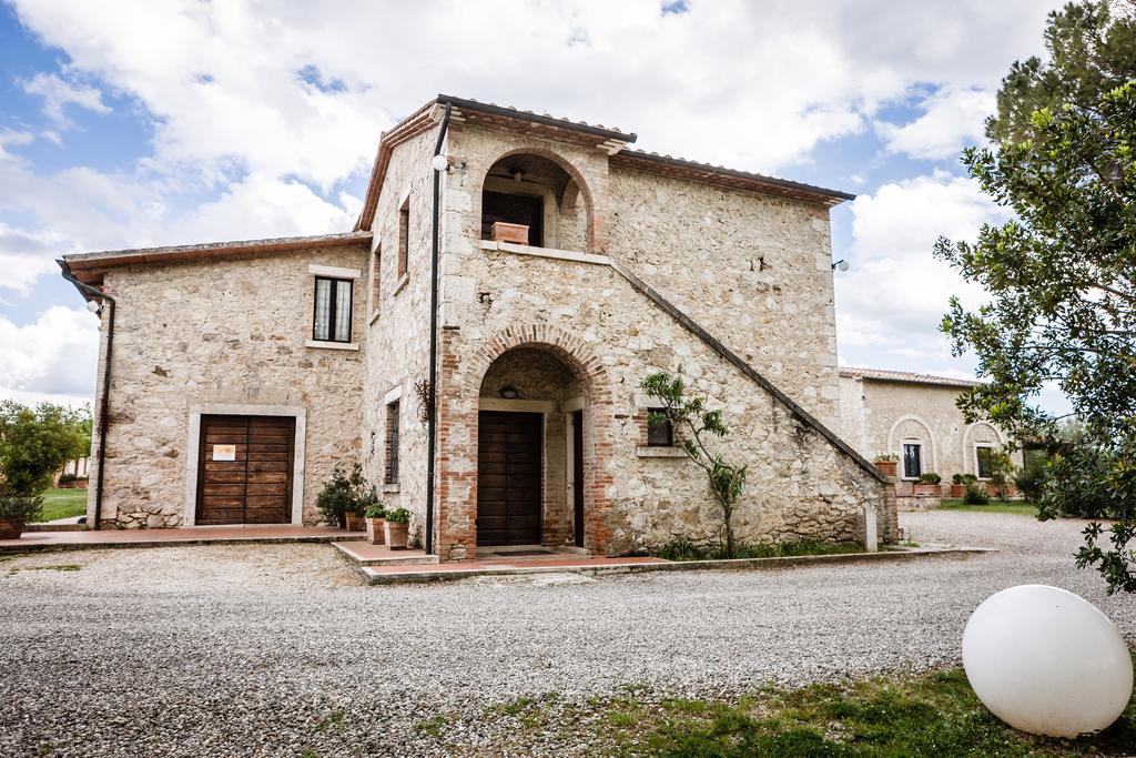 Villa Acquaviva Wine Resort مونتيميرانو المظهر الخارجي الصورة